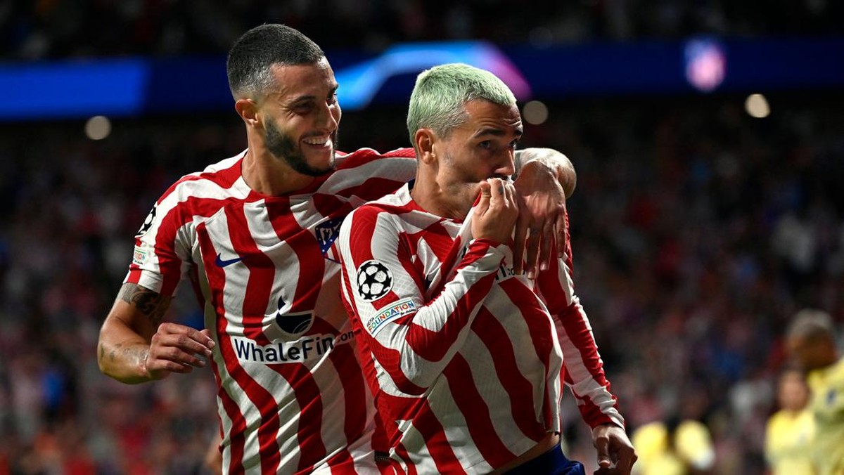 Antoine Griezmann menangkan Atletico Madrid atas Porto. (Foto: AFP via Getty Images/PIERRE-PHILIPPE MARCOU)