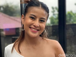 Polisi Sebut Eks Admin Transfer Hasil Endorse Awkarin ke Rekening Lain