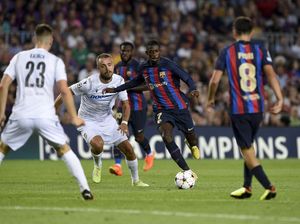 Pujian Xavi untuk Lewandowski dan Dembele