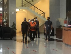 Korupsi Pembangunan Gereja, Bupati Mimika Ditahan KPK