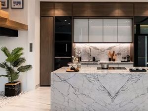 10 Potret Dapur Titi Kamal yang Dilengkapi Kitchen Island Mewah 10 Potret Dapur Titi Kamal yang Dilengkapi Kitchen Island Mewah