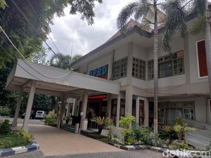 Kritik DPRD Bojonegoro soal Rencana 419 Mobil Siaga: Banyak Sekolah Roboh!