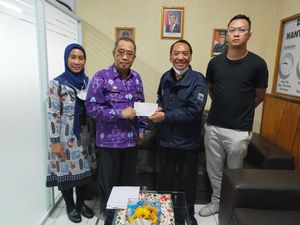 Eks Menteri ESDM Jero Wacik Bebas dari Lapas Sukamiskin Eks Menteri ESDM Jero Wacik Bebas dari Lapas Sukamiskin