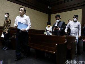 Surya Darmadi Minta Rekeningnya Dibuka: Belum Gaji Karyawan Surya Darmadi Minta Rekeningnya Dibuka: Belum Gaji Karyawan