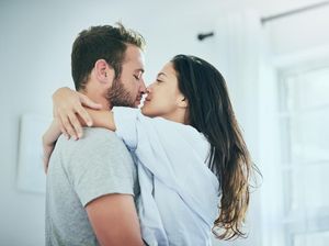 5 Tips Memulai Komunikasi Intim dengan Pasangan, Tingkatkan Kualitas Seks 5 Tips Memulai Komunikasi Intim dengan Pasangan, Tingkatkan Kualitas Seks