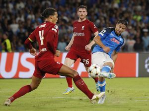 Liverpool Serasa Hadapi 12 Pemain Napoli Liverpool Serasa Hadapi 12 Pemain Napoli