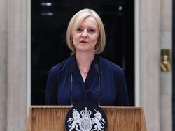 PM Inggris Berduka Ratu Elizabeth II Meninggal: God Save the King