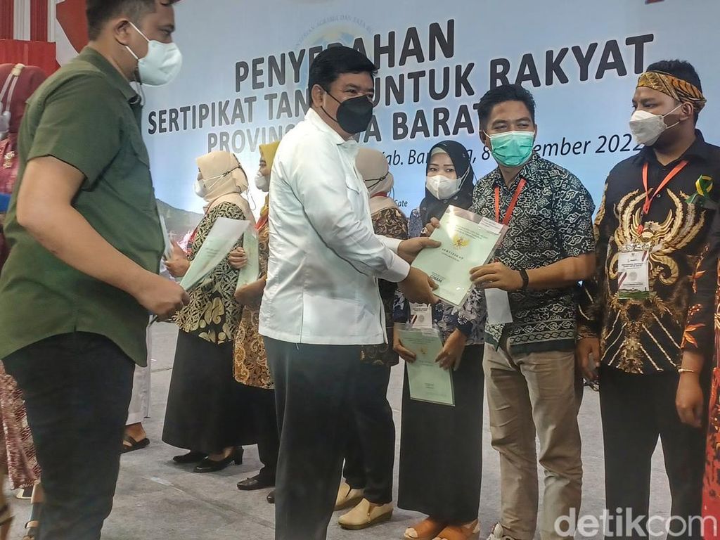 Menteri Hadi: Kalau Masih Ada Mafia Tanah Akan Kita Gebuk Menteri Hadi: Kalau Masih Ada Mafia Tanah Akan Kita Gebuk