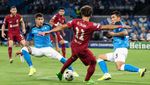 Foto: Napoli Beri Tsunami Gol ke Gawang Liverpool