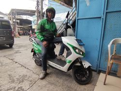 Nasib Ojol Pakai Motor Listrik, Orderan Jadi Sering Ditolak!