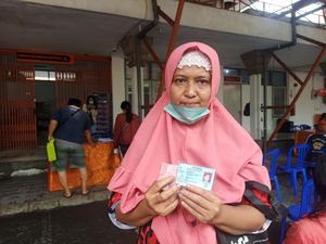 Ibu Rumah Tangga Bisa Dapat BLT? Cek Syaratnya Ibu Rumah Tangga Bisa Dapat BLT? Cek Syaratnya