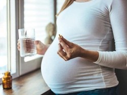 Seberapa Penting Vitamin Prenatal untuk Promil dan Kehamilan?