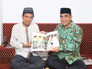 Bertemu UAS, Sekjen Gerindra Sampaikan Pesan Prabowo