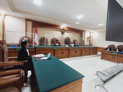 Anak Mantan Sekda Buleleng Jalani Sidang Pertama Perkara TPPU