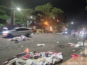 Massa Demo Semarang Bubar, Arus Lalin Jalan Pahlawan Kembali Normal Massa Demo Semarang Bubar, Arus Lalin Jalan Pahlawan Kembali Normal