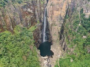 Hijaunya Taman Nasional Guangdong China, Ada Air Terjun di Tengahnya