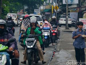 Enggan Memutar, Pemotor Terobos One Way di Pondok Labu, Ini Fotonya