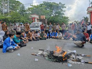 Wabup Tampung Aspirasi Aliansi Mahasiswa Islam Blitar soal Kenaikan BBM