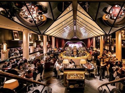 10 Potret Restoran Favorit Ratu Elizabeth II, Mewah dan Klasik!