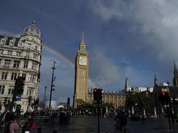 Potret Dua Pelangi yang Iringi Kepergian Ratu Elizabeth II