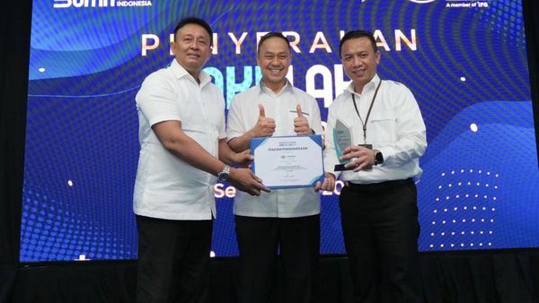 Askrindo Raih Penghargaan Akhlak Award