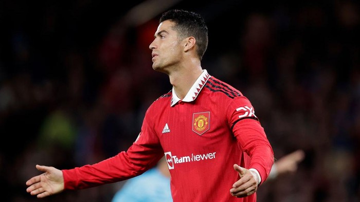 MANCHESTER, UNITED KINGDOM - SEPTEMBER 8: Cristiano Ronaldo of Manchester United  during the UEFA Europa League   match between Manchester United v Real Sociedad at the Old Trafford on September 8, 2022 in Manchester United Kingdom (Photo by David S. Bustamante/Soccrates/Getty Images)