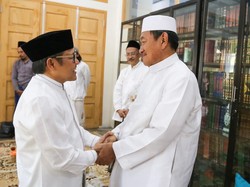 Gus Muhaimin Ikut Doa Bersama di Haul Akbar Ponpes Langitan