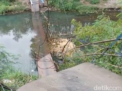 Detik-detik Jembatan Gantung Probolinggo Putus Berujung 40 Pelajar Terjatuh