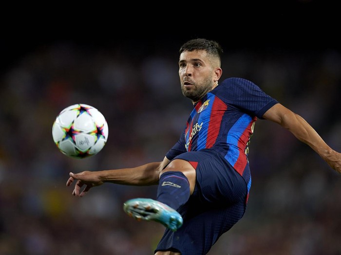 Jordi Alba left-back of Barcelona and Spain in action during the UEFA Champions League group C match between FC Barcelona and Viktoria Plzen at Spotify Camp Nou on September 7, 2022 in Barcelona, Spain. (Photo by Jose Breton/Pics Action/NurPhoto via Getty Images)