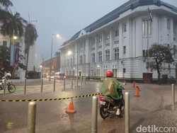 Dear Pemotor, Jangan Motoran Lewat Kota Tua Dong...