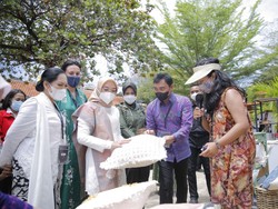 LPDB-KUMKM Dukung Pemberdayaan UMKM Kriya di Bali Lewat Koperasi