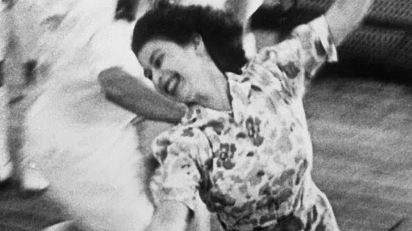 Momen Bersejarah Ratu Elizabeth II, Pemimpin Monarki Terlama