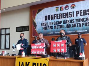 2 Kurir Narkoba Ditangkap saat Antar 1.590 Butir Ekstasi ke Jakbar