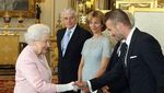 Momen Ratu Elizabeth dan Pesepakbola: Skuad Arsenal hingga Beckham
