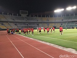 Gratis Stadion dan Akomodasi, PSSI Ketagihan Berkandang di Surabaya