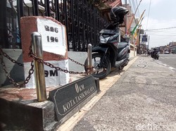 Julukan Lain Kota Tasikmalaya: 106 KM Bandung