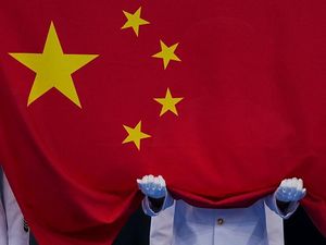 Bagaimana China Pengaruhi Pemberitaan Media di Luar Negeri?