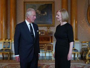 Bertemu PM Inggris, Raja Charles Cerita Momen Wafatnya Ratu Elizabeth