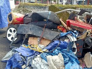 Berkaca dari Kecelakaan Wonosobo, Ini Tips Aman Berkendara di Dekat Bus Berkaca dari Kecelakaan Wonosobo, Ini Tips Aman Berkendara di Dekat Bus
