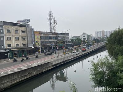 Kali Grogol Lokasi Korban Tewas Kecelakaan Tol Jelambar Ditemukan