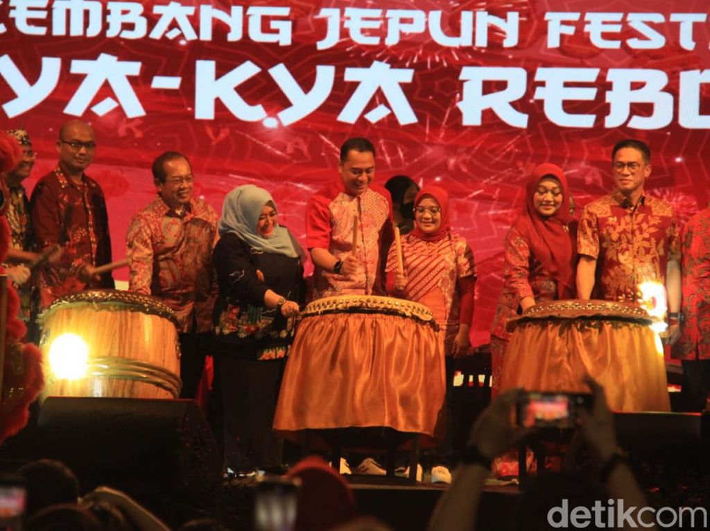 Kya-kya Reborn Diresmikan, Jadi Alternatif Wisata Malam di Surabaya Kya-kya Reborn Diresmikan, Jadi Alternatif Wisata Malam di Surabaya