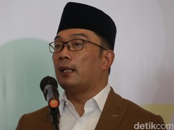 Senayan Minta Ridwan Kamil Turun Tangan Buntut Dipecatnya Guru Sabil