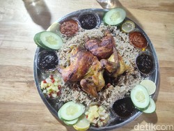 Menikmati Nasi Kebuli Ayam Guling Versi Kearifan Lokal di Asahan