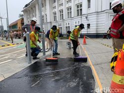 Jalanan Rawan Pemotor Tergelincir di Kota Tua Mulai Dilapisi Anti-skid!