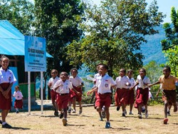 Kisah Dominikus, Sosok Penggagas Kemajuan Pendidikan di Pedalaman NTT
