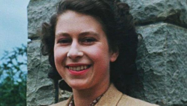 Potret Masa Muda Ratu Elizabeth II yang Berkharisma