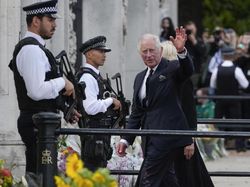 Charles Akan Resmi Jadi Raja Inggris Hari Ini, Begini Prosesinya