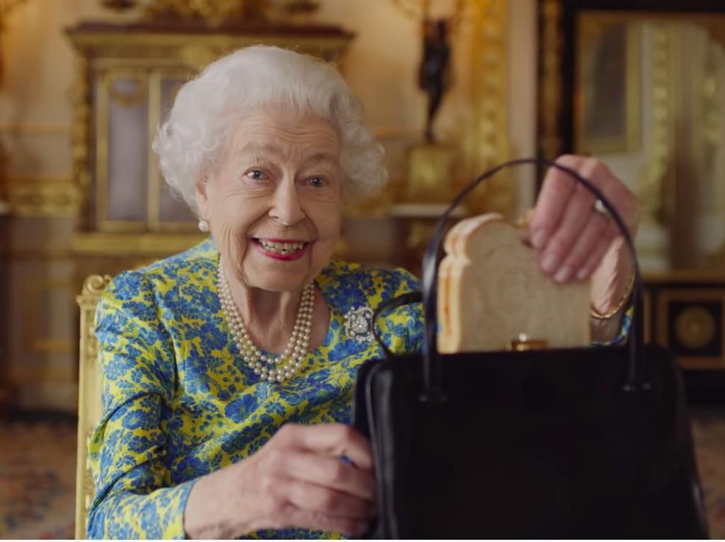 Lihat Lagi Rahasia Umur Panjang Ratu Elizabeth II, Begini Ritual Hariannya