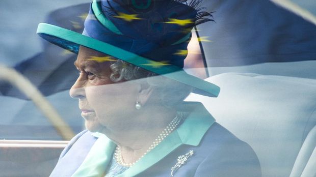 (FILES) In this file photo taken on June 25, 2015 An EU flag is reflected on the window of Britain's Queen Elizabeth II's car as she arrives at the military airport Tegel in Berlin to fly to Frankfurt am Main, western Germany. - Brightly coloured outfits, a matching hat and a pristine pair of gloves: Queen Elizabeth II's look was instantly recognisable and a self-created uniform styled to suit her role. During her reign, the monarch tried out every shade in the colour chart, from canary yellow to lime green, fuchsia and navy blue. Her inimitable style was developed over the decades by aides and designers, starting with Norman Hartnell, who created her wedding dress when she married Prince Philip in 1947. (Photo by John MACDOUGALL / AFP)