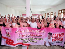 Gelar Doa dan Zikir, Emak-emak di Gresik Dukung Ganjar Maju Pilpres